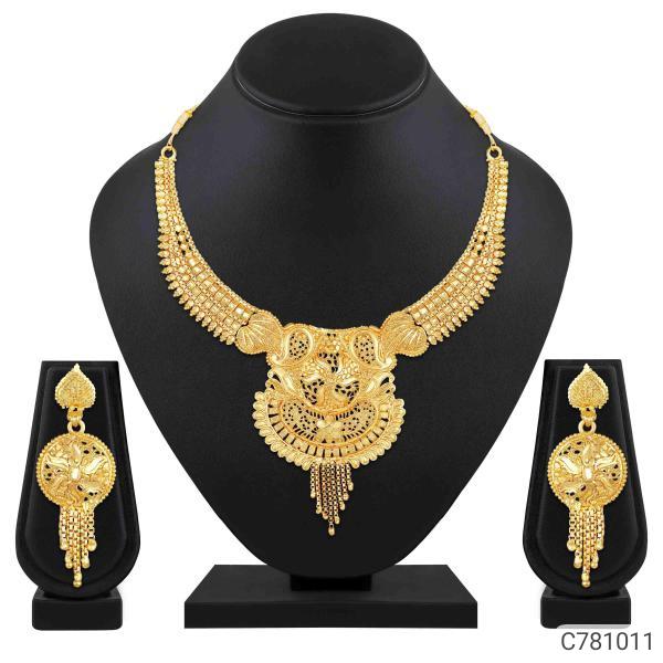 Asmitta Gorgeous Gold Plated Jewellery Set
